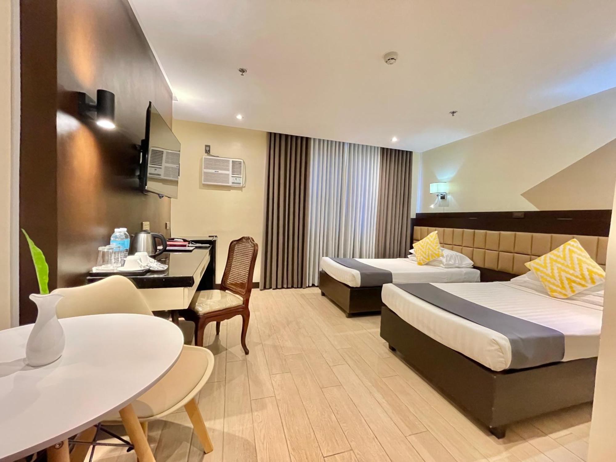 The Vip Hotel Кагаян де Оро Екстериор снимка