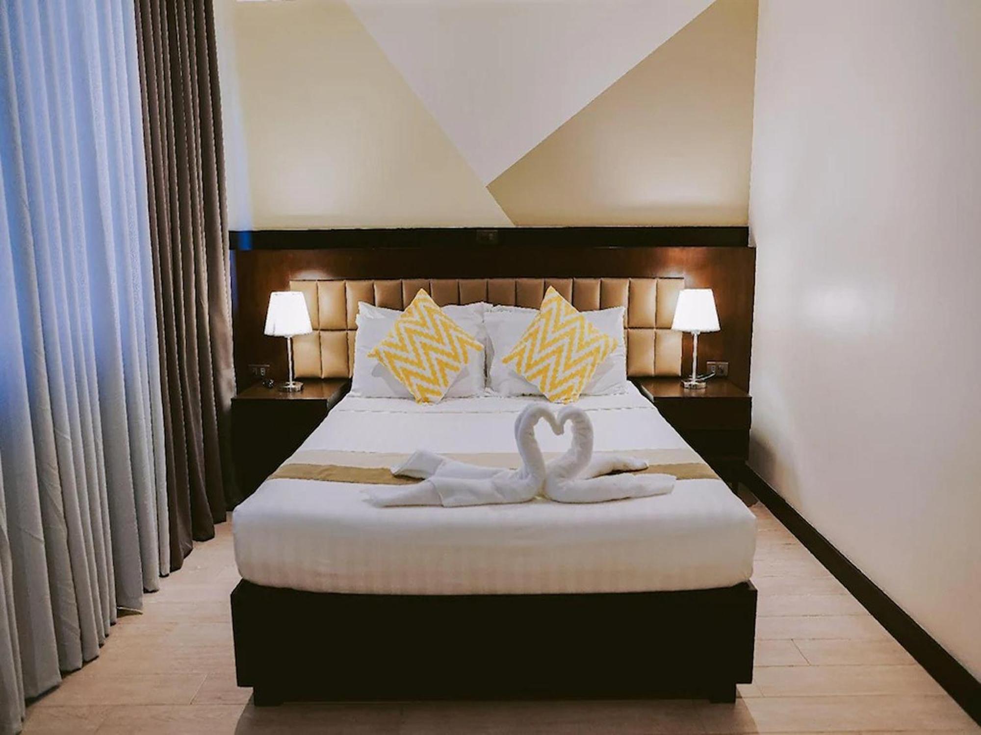 The Vip Hotel Кагаян де Оро Екстериор снимка